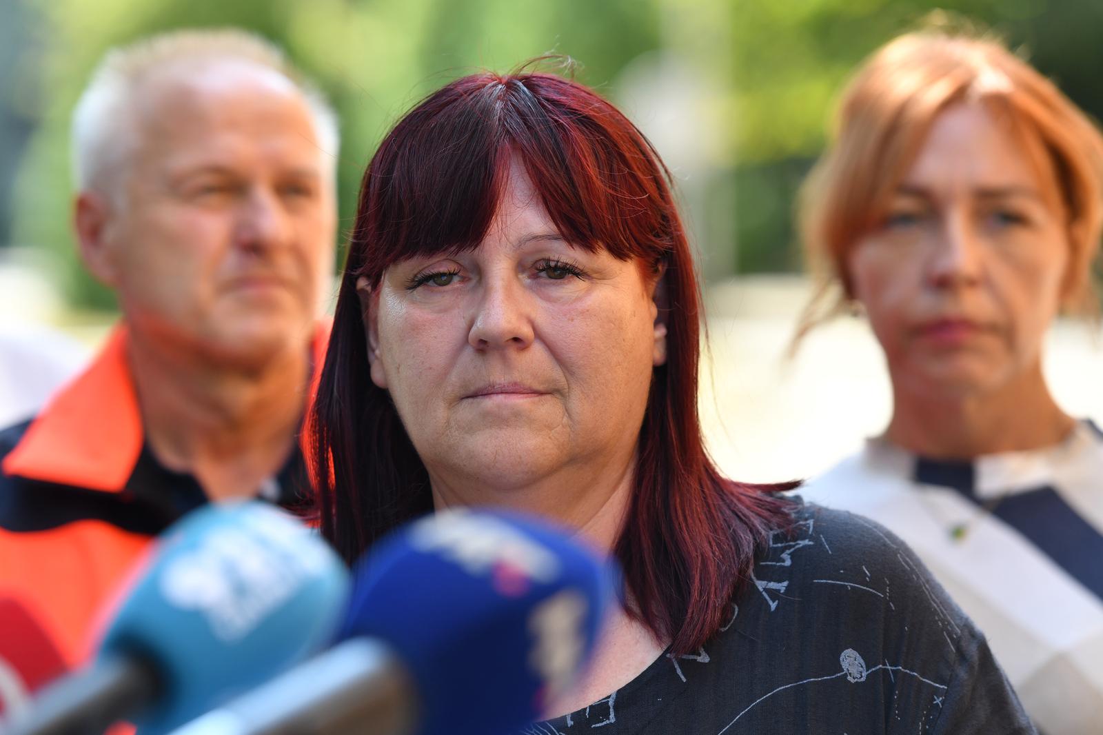 Potpredsjednik vlade i ministar unutarnjih poslova Davor Božinović potvrdio je da je u bolnici preminula još jedna osoba