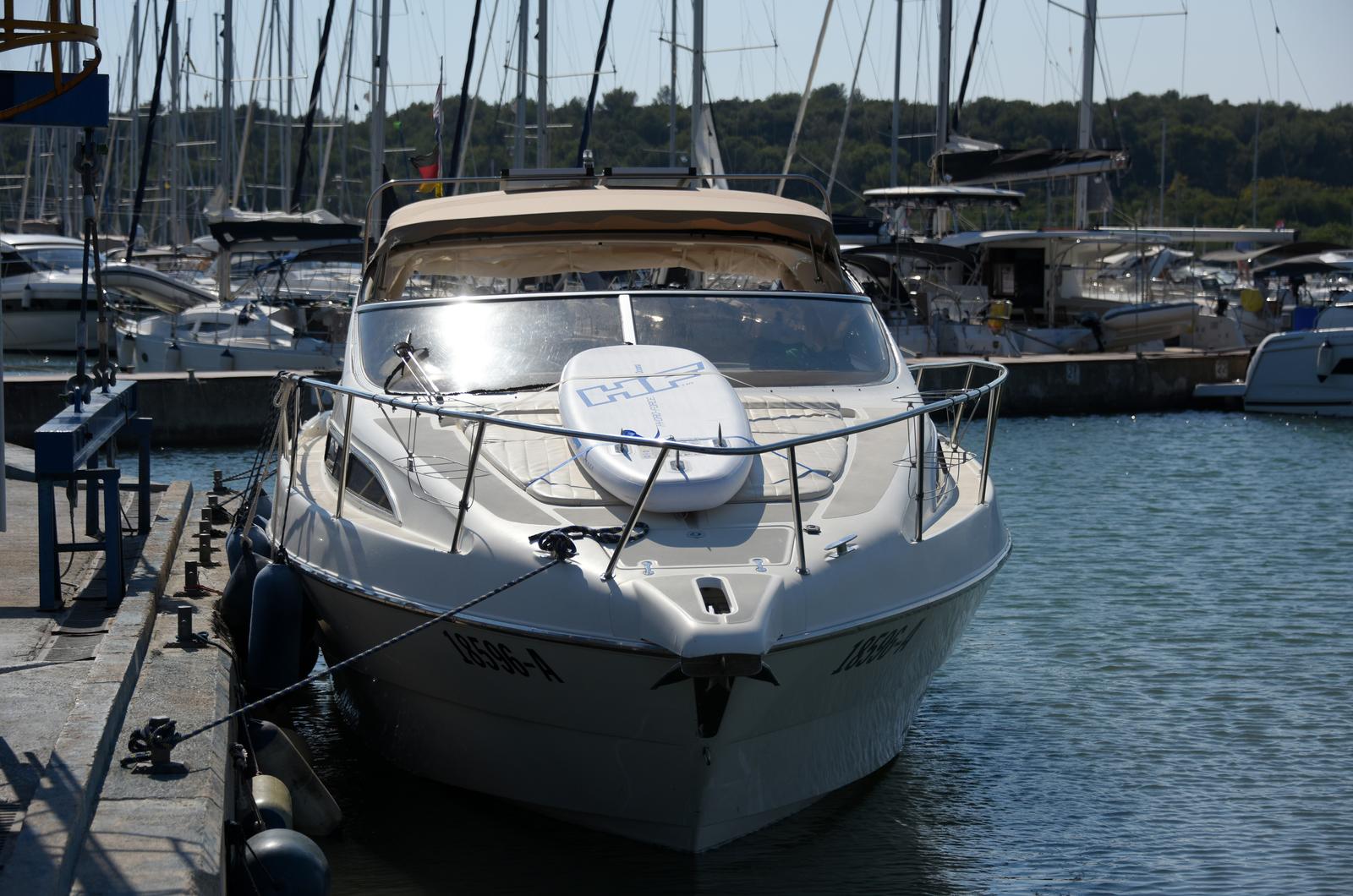 Pula: Sudarila se dva plovila u blizini rta Kamenjak, jedna osoba poginula Pula: Sudarila se dva plovila u blizini rta Kamenjak, jedna osoba poginula