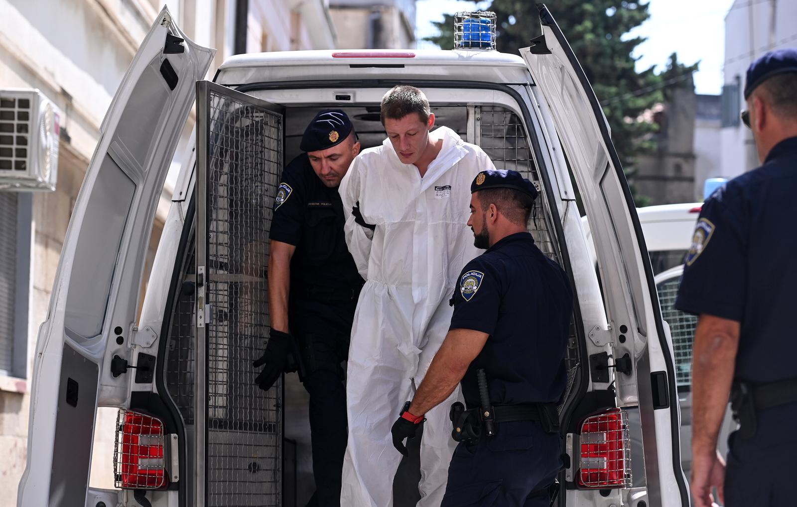 Duge cijevi na ulicama Zadra, priveden ubojica sa Zrća