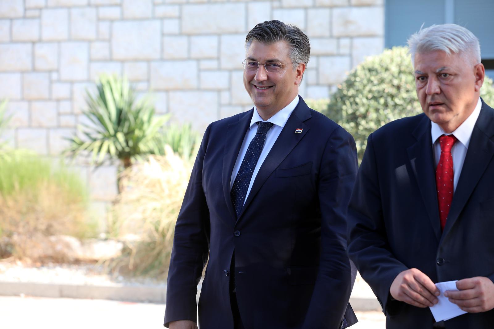 Rijeka: Premijer Plenković u posjetu Primorsko-goranskoj županiji Rijeka: Premijer Plenković u posjetu Primorsko-goranskoj županiji