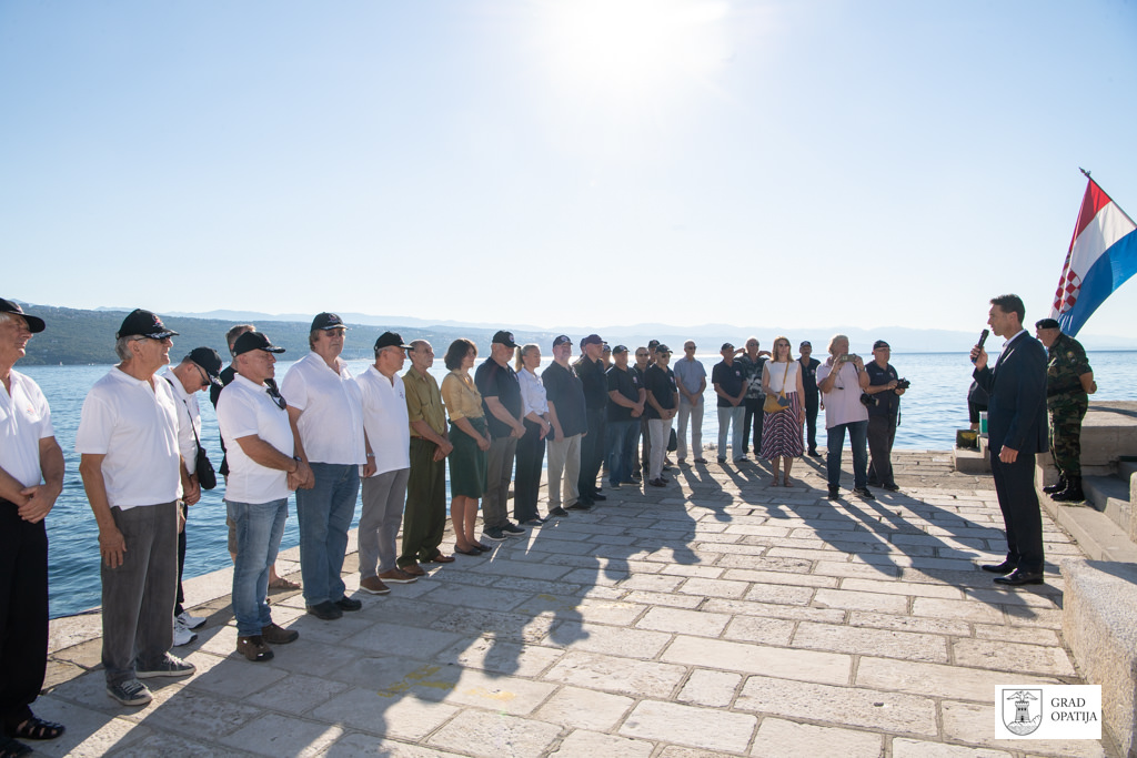 opatija polaganje vijenaca (6) opatija polaganje vijenaca (6)