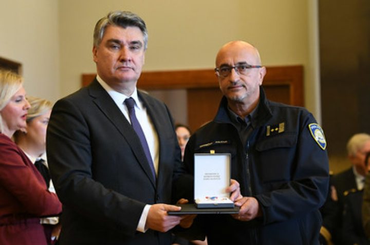 PREDS-FOTO-BAČIĆ PREDS-FOTO-BAČIĆ