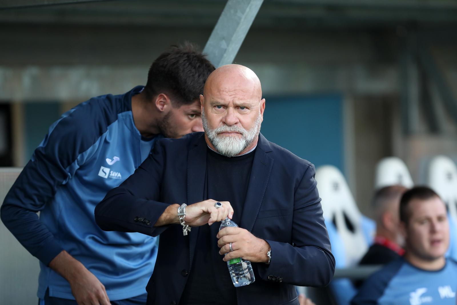 Rijeka i Osijek sastali se u 9. kolu SuperSport HNL-a Rijeka i Osijek sastali se u 9. kolu SuperSport HNL-a