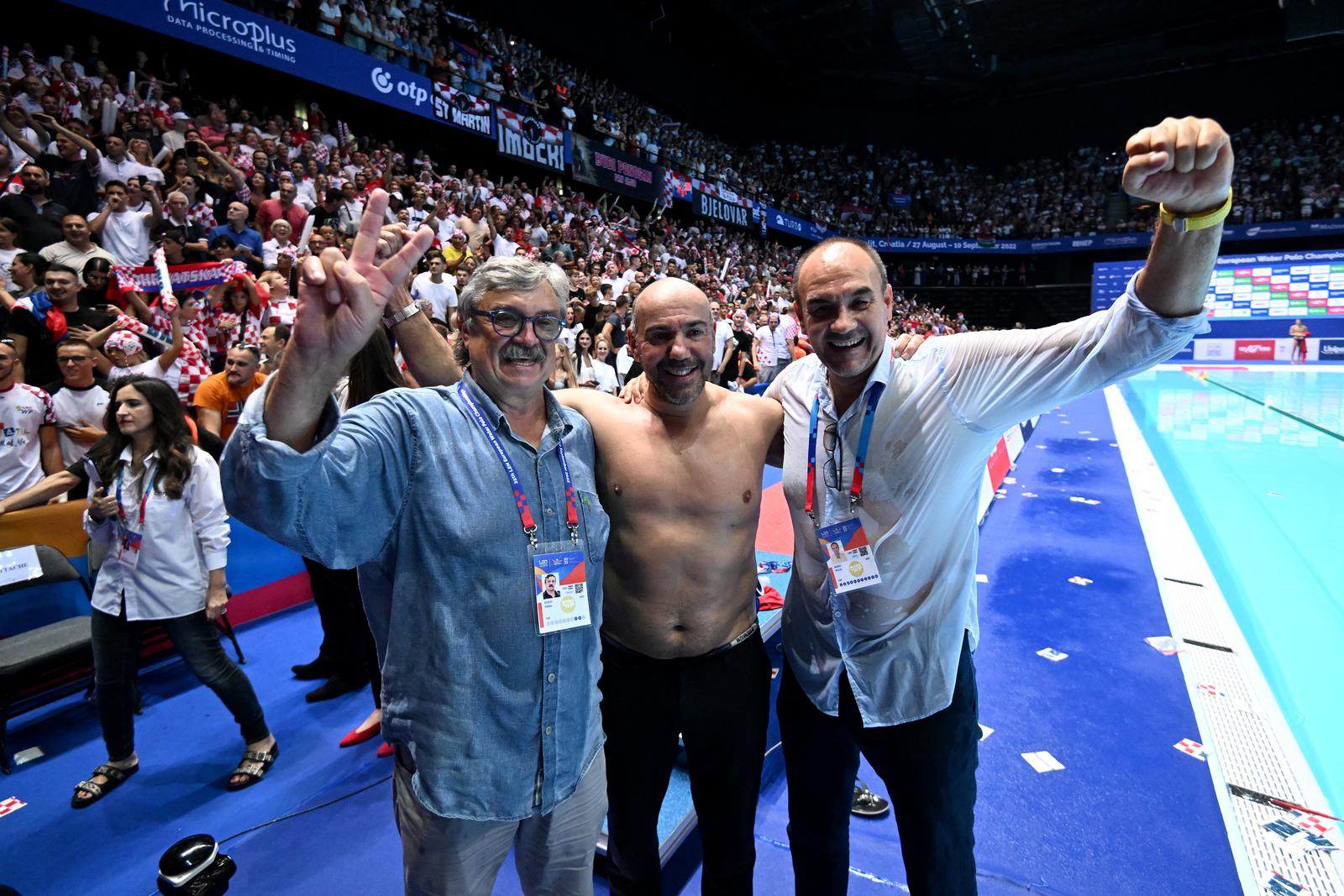 Hrvatski vaterpolisti osvojili naslov Europskog prvaka Hrvatski vaterpolisti osvojili naslov Europskog prvaka