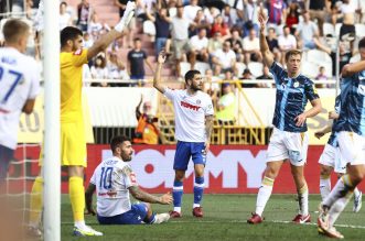 Zaostala utakmica 2. kola SuperSport HNL-a između Hajduk i Rijeka