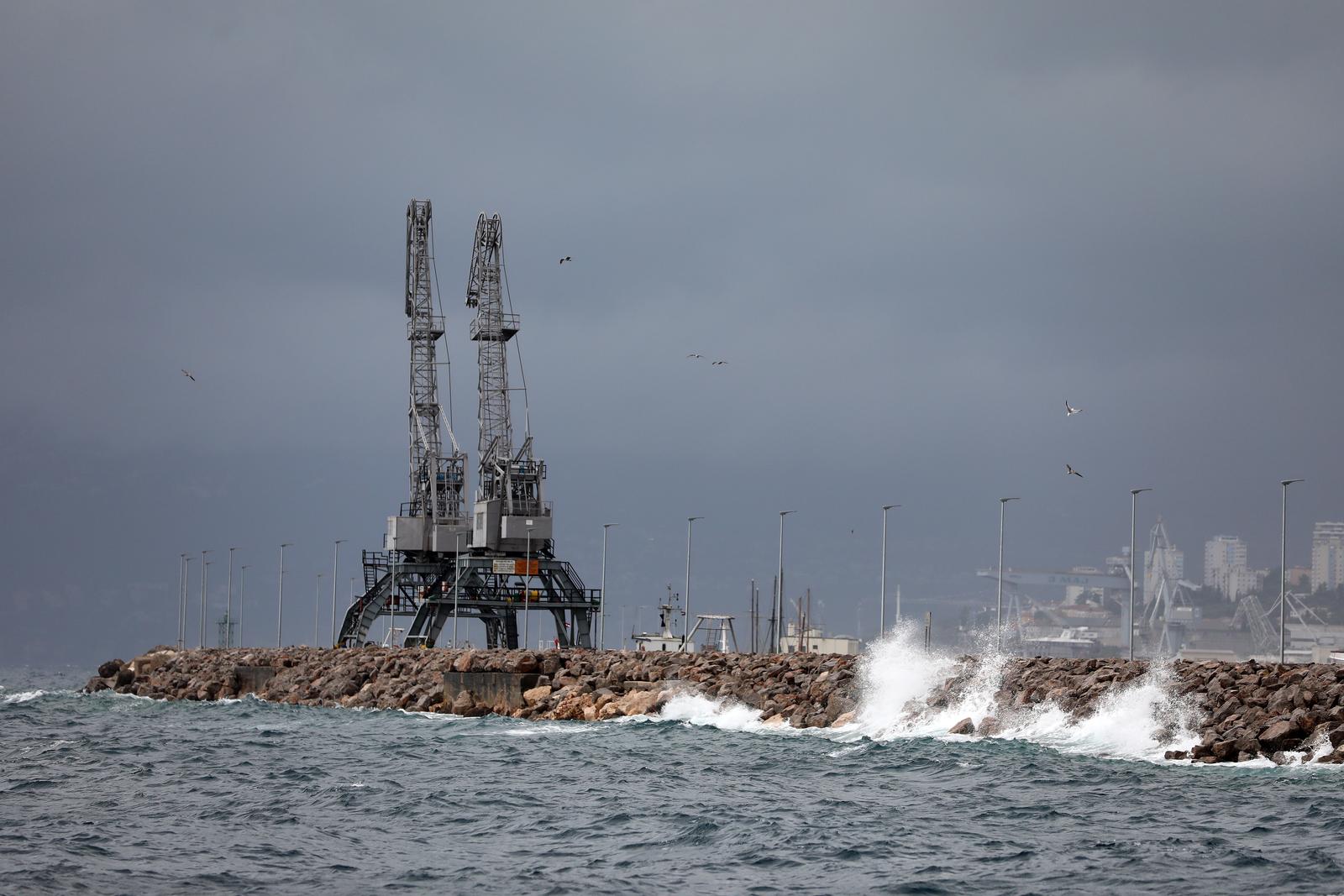 Jako jugo na riječkom području Jako jugo na riječkom području