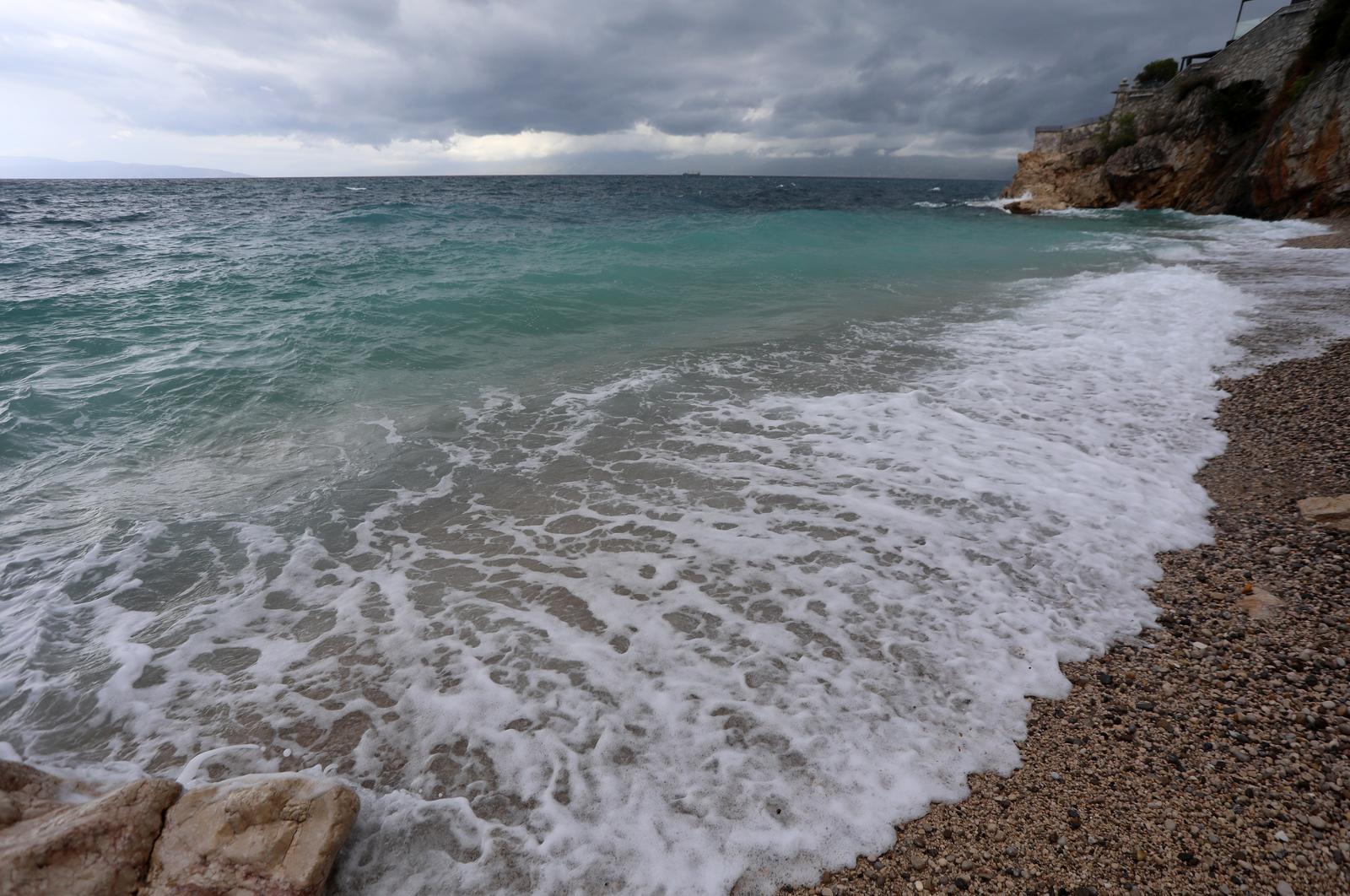 Jako jugo na riječkom području Jako jugo na riječkom području