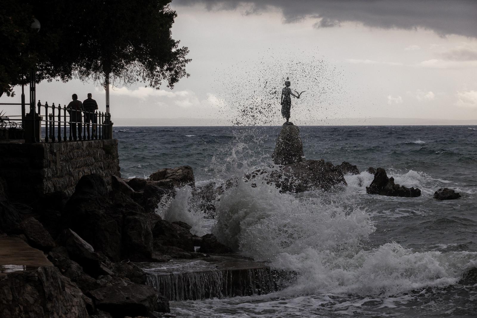 Jako jugo na riječkom području Jako jugo na riječkom području