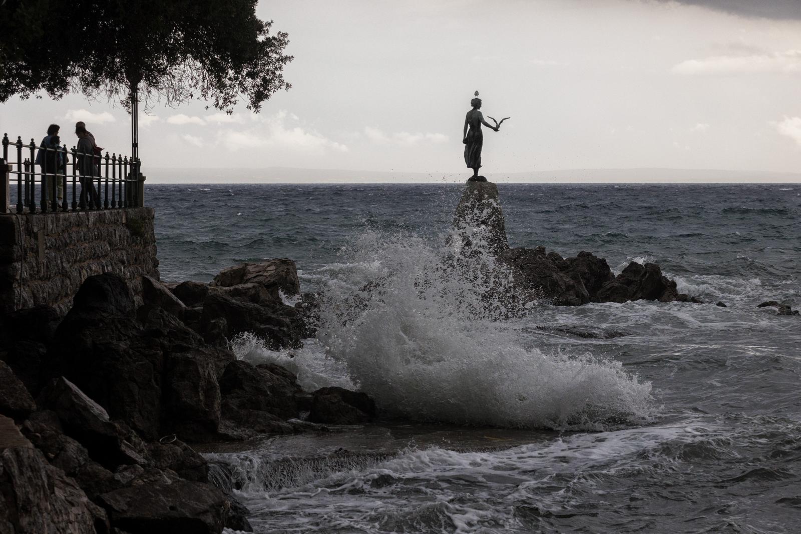 Jako jugo na riječkom području Jako jugo na riječkom području