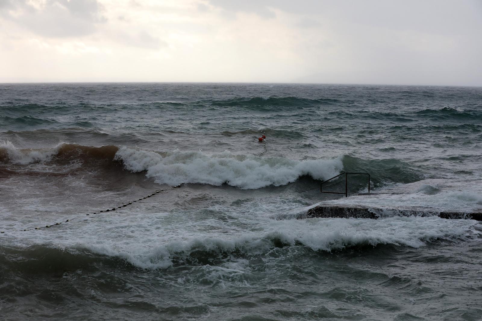 Olujno jugo u Opatiji