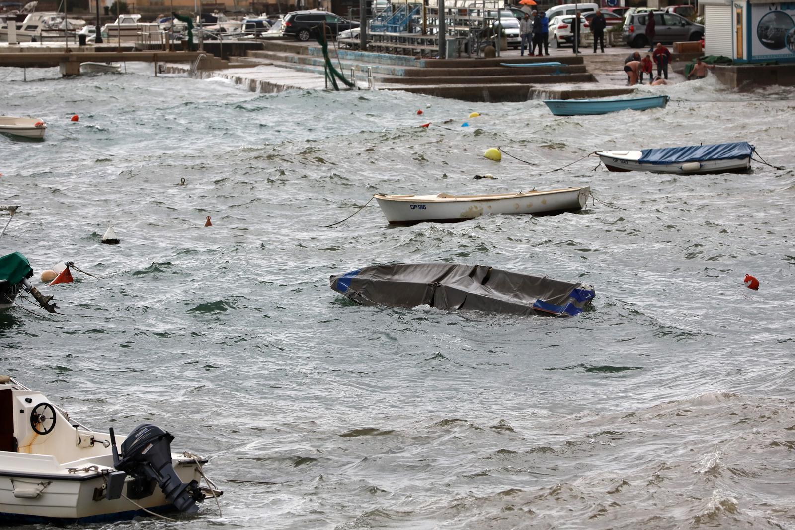 Olujno jugo u Opatiji