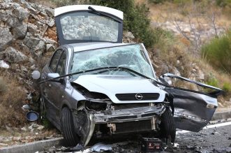 Zbog prometne nesreće prekinut je promet u mjestu Šparadići, sudarila su se tri automobila