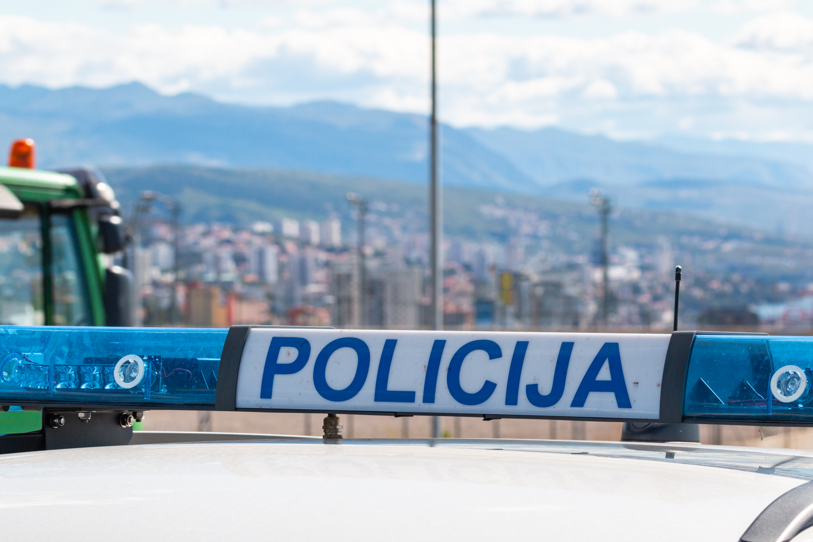Policija promet -38