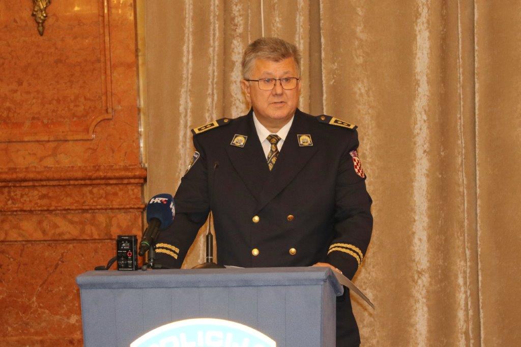 Svečana-akademija-povodom-Dana-policije-7