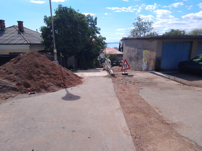 Ulica-Tihovac-suženje-prolaza