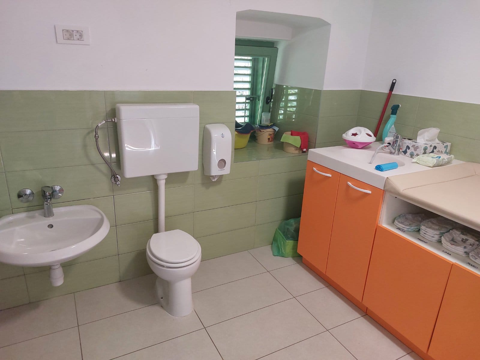 jaslice sandra krpan 111 jaslice sandra krpan 111