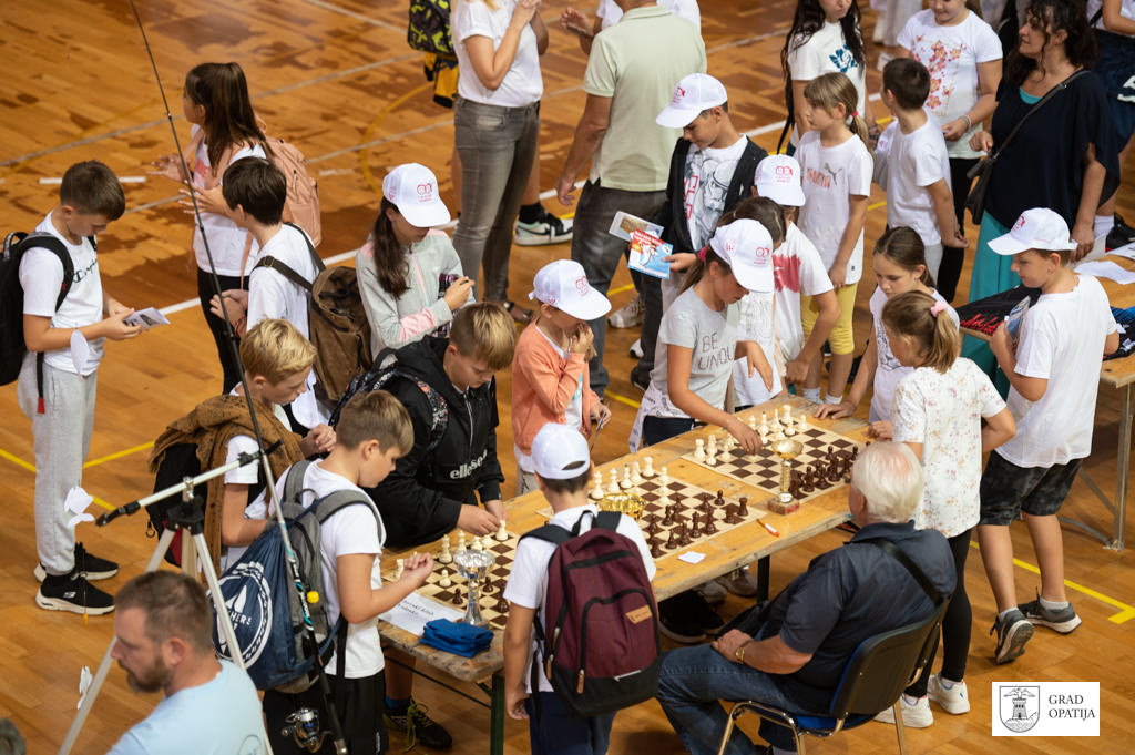 opatijski sportski dan djeca (16) opatijski sportski dan djeca (16)