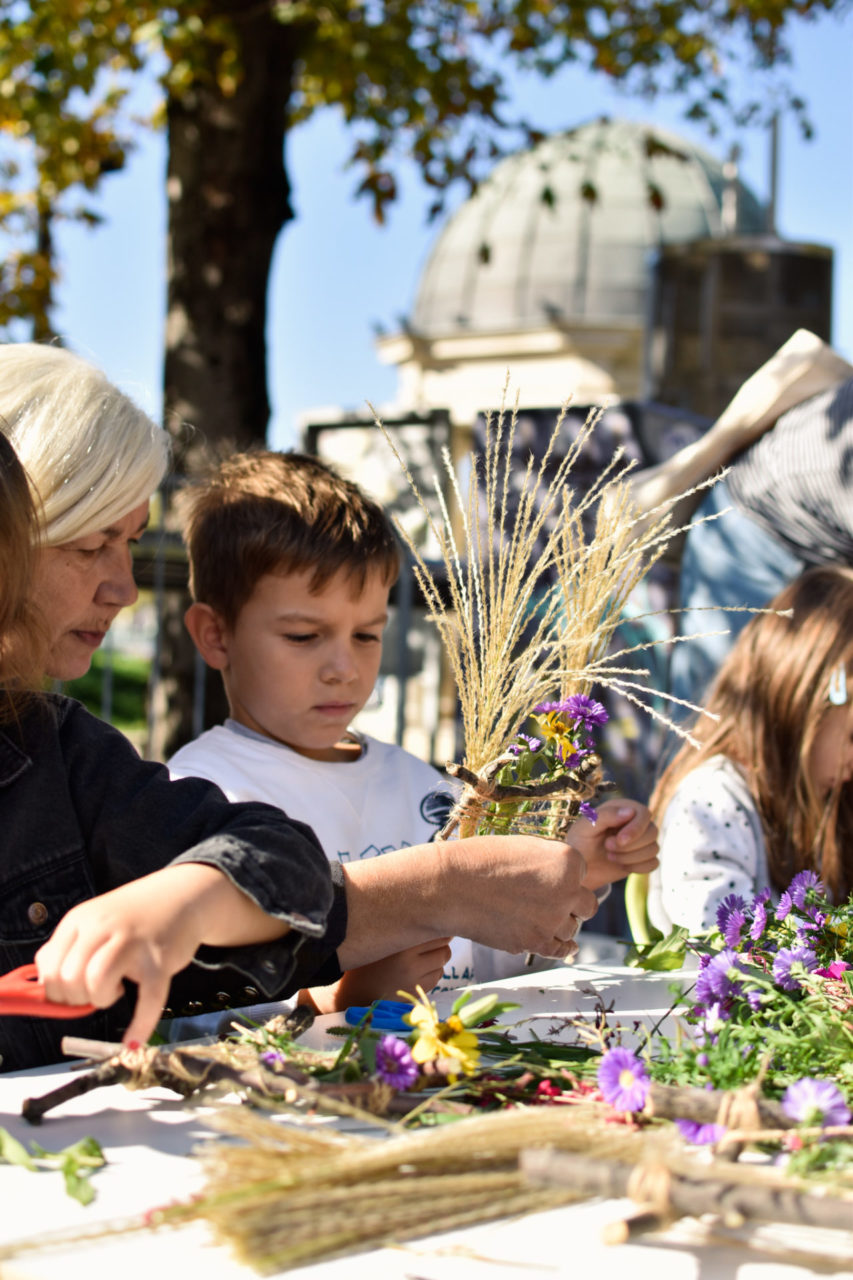 radionica tkanja biljem djeca kd cistoca jesenski sajam (17)