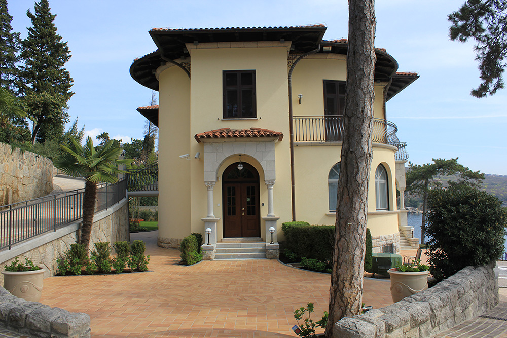 vila bunker volosko gradel vila bunker volosko gradel