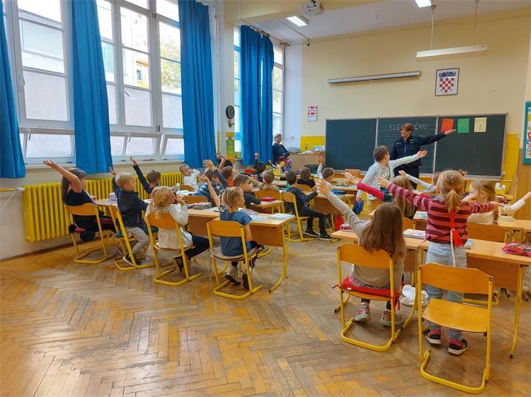 OS NIKOLA TESLA POSTUJTE NASE ZNAKOVE (2) OS NIKOLA TESLA POSTUJTE NASE ZNAKOVE (2)