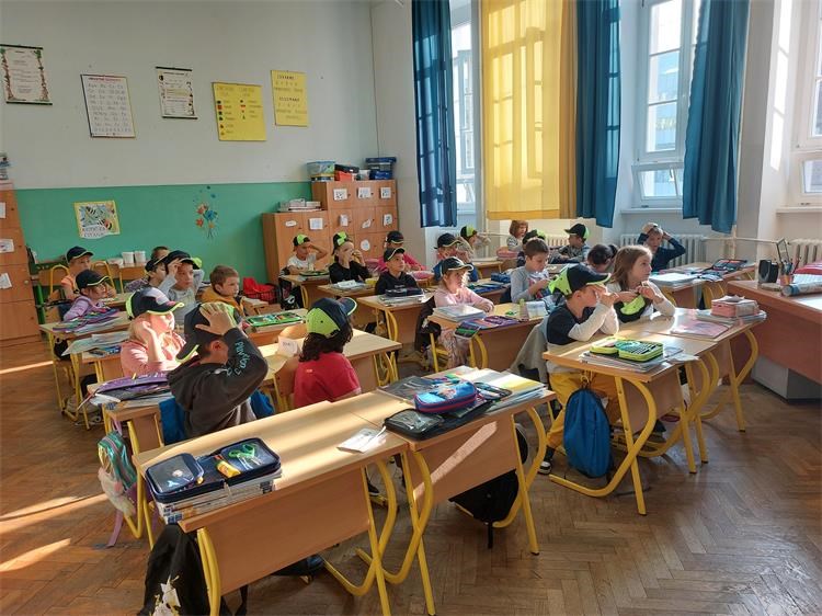 OS NIKOLA TESLA POSTUJTE NASE ZNAKOVE (5) OS NIKOLA TESLA POSTUJTE NASE ZNAKOVE (5)