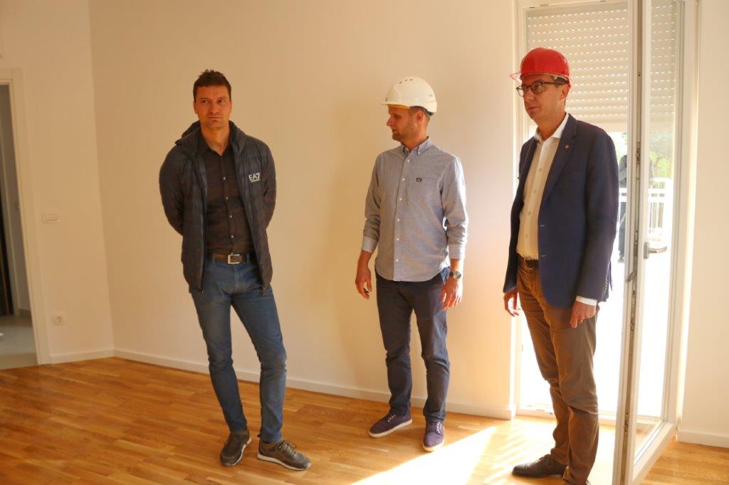 Obilazak-POS-ovih-stanova-na-Martinkovcu-18 Obilazak-POS-ovih-stanova-na-Martinkovcu-18