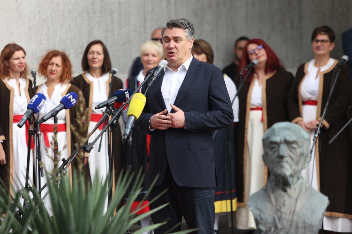 Predsjednik Milanović posjetio manifestaciju Bela Nedeja