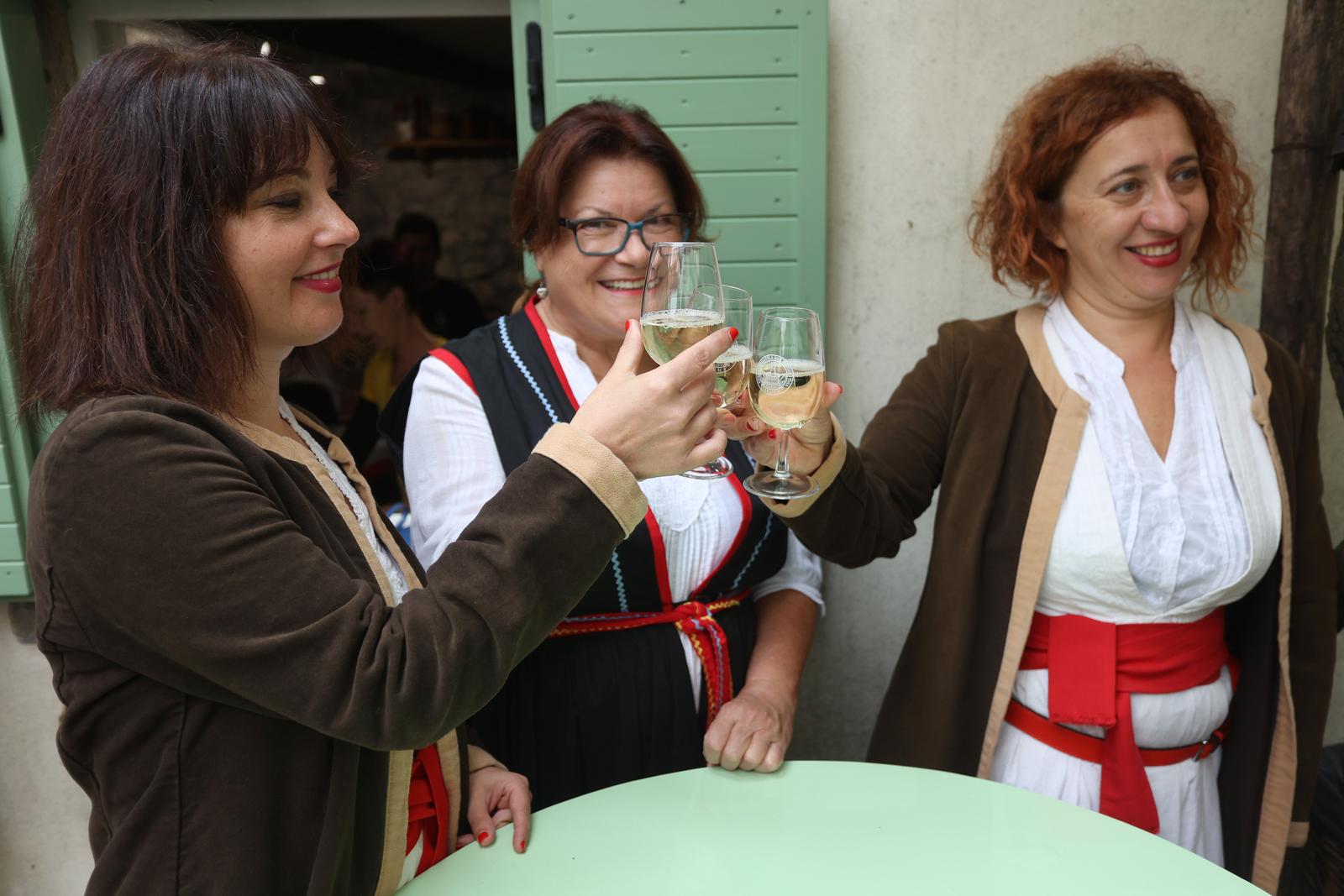 Predsjednik Milanović posjetio manifestaciju Bela Nedeja Predsjednik Milanović posjetio manifestaciju Bela Nedeja