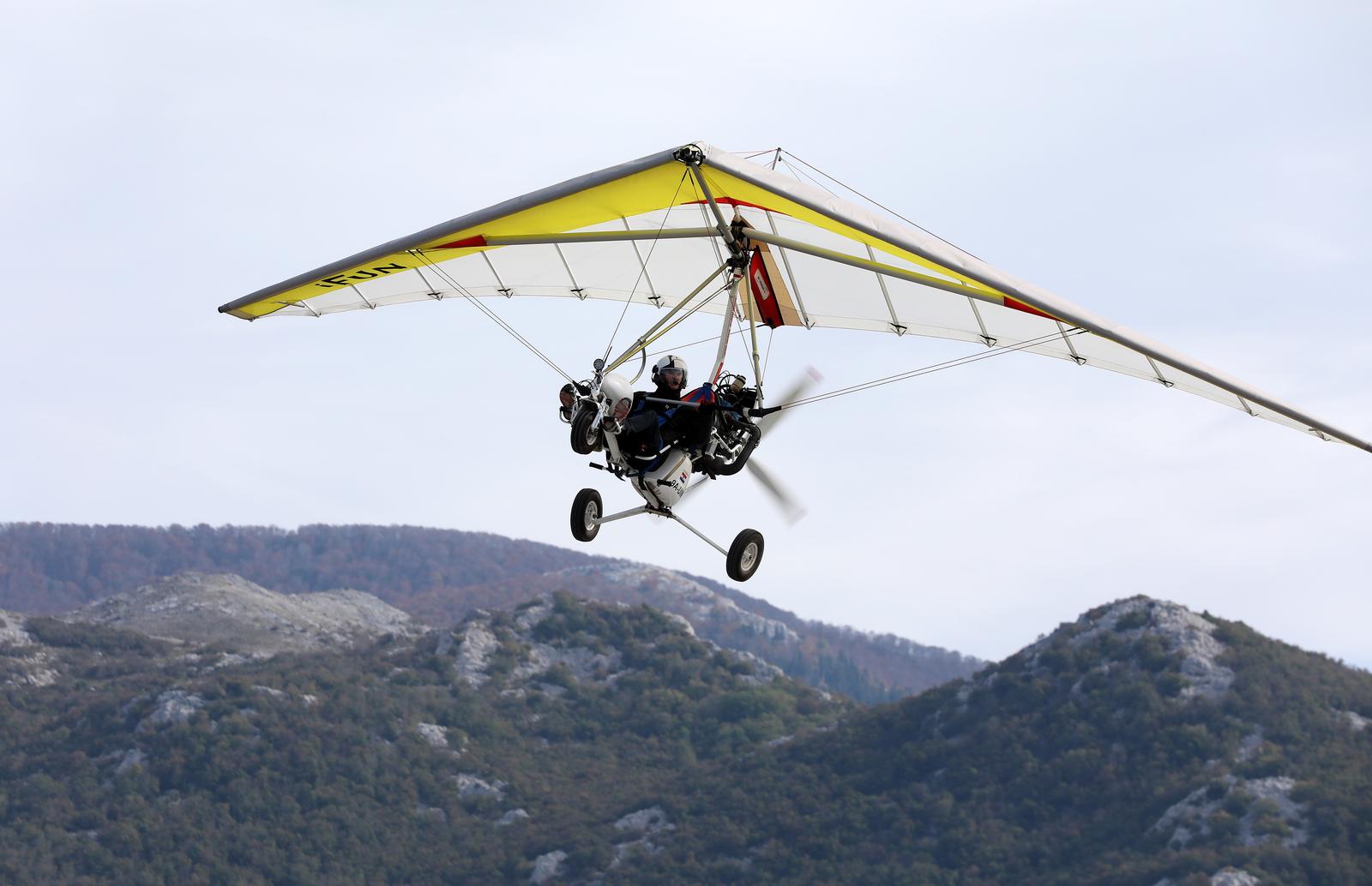 Dan otvorenih vrata Zrakoplovnog društva Krila Kvarnera na Grobniku Dan otvorenih vrata Zrakoplovnog društva Krila Kvarnera na Grobniku
