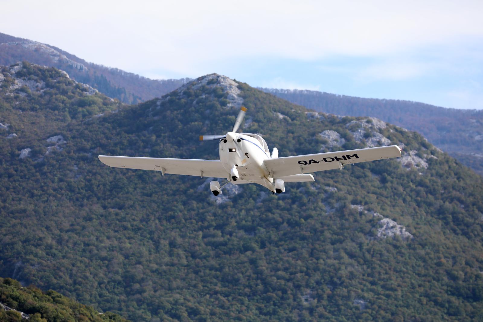Dan otvorenih vrata Zrakoplovnog društva Krila Kvarnera na Grobniku Dan otvorenih vrata Zrakoplovnog društva Krila Kvarnera na Grobniku