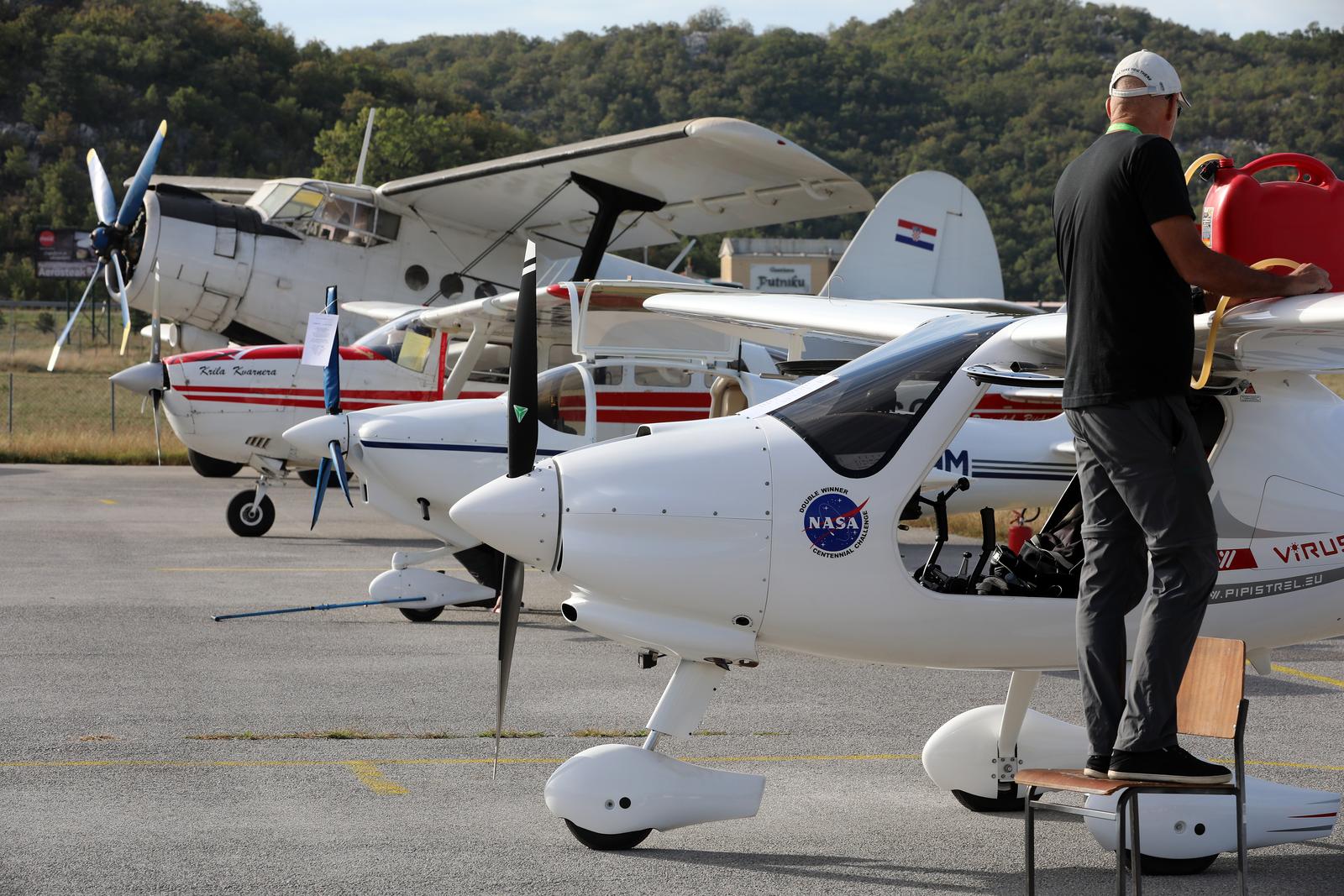 Dan otvorenih vrata Zrakoplovnog društva Krila Kvarnera na Grobniku Dan otvorenih vrata Zrakoplovnog društva Krila Kvarnera na Grobniku