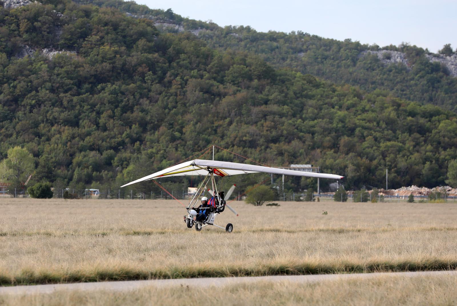 Dan otvorenih vrata Zrakoplovnog društva Krila Kvarnera na Grobniku Dan otvorenih vrata Zrakoplovnog društva Krila Kvarnera na Grobniku