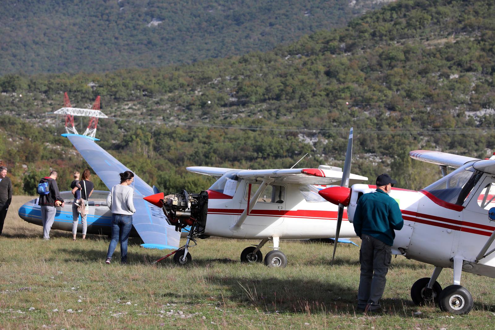 Dan otvorenih vrata Zrakoplovnog društva Krila Kvarnera na Grobniku Dan otvorenih vrata Zrakoplovnog društva Krila Kvarnera na Grobniku