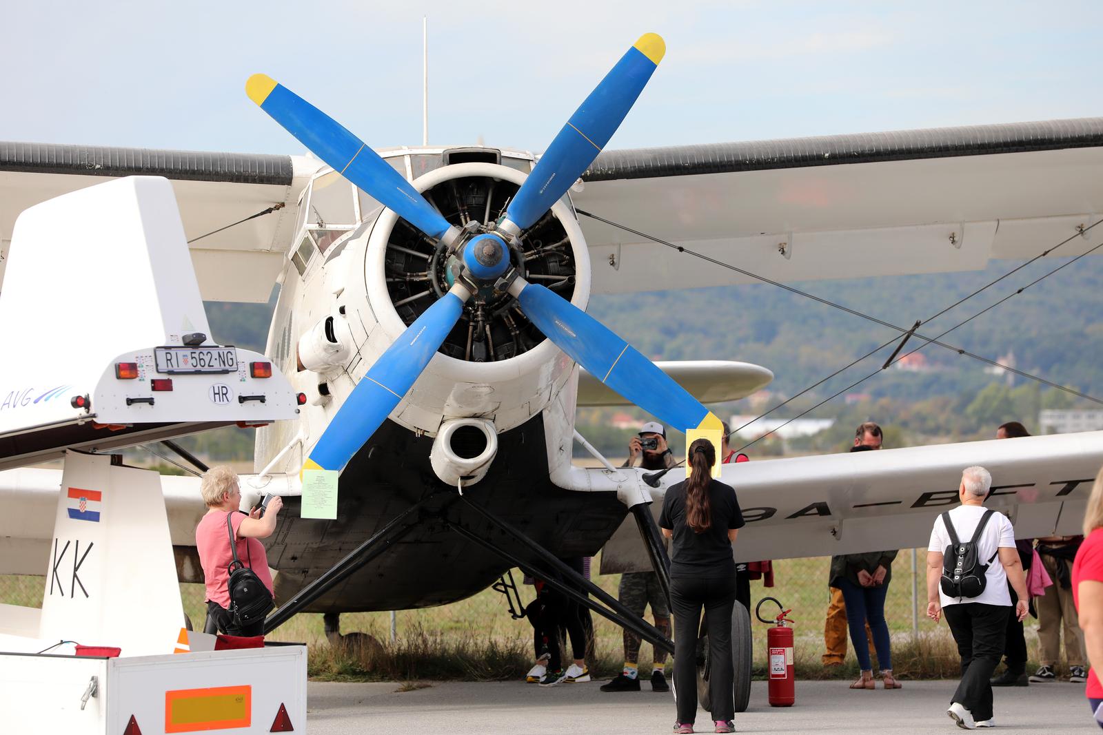 Dan otvorenih vrata Zrakoplovnog društva Krila Kvarnera na Grobniku Dan otvorenih vrata Zrakoplovnog društva Krila Kvarnera na Grobniku