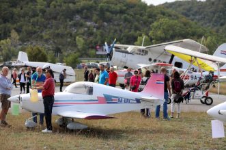 Dan otvorenih vrata Zrakoplovnog društva Krila Kvarnera na Grobniku