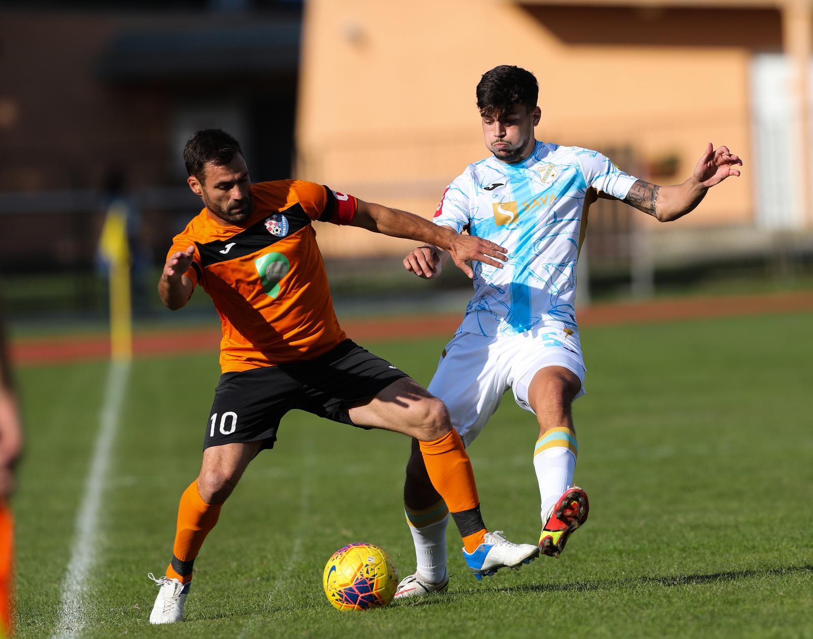 Moslavina Kutina i Rijeka sastali su se u 1/16 finala Supersport hrvatskog nogometnog kupa