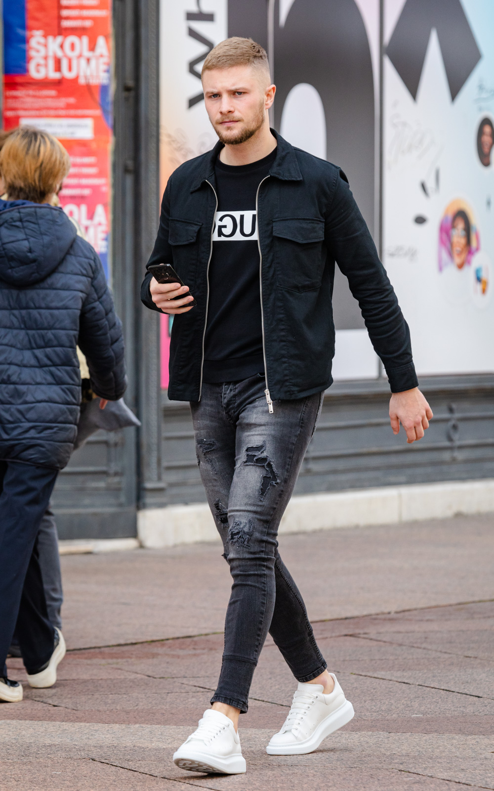 Klikom po Korzu 25.11.-42 Klikom po Korzu 25.11.-42