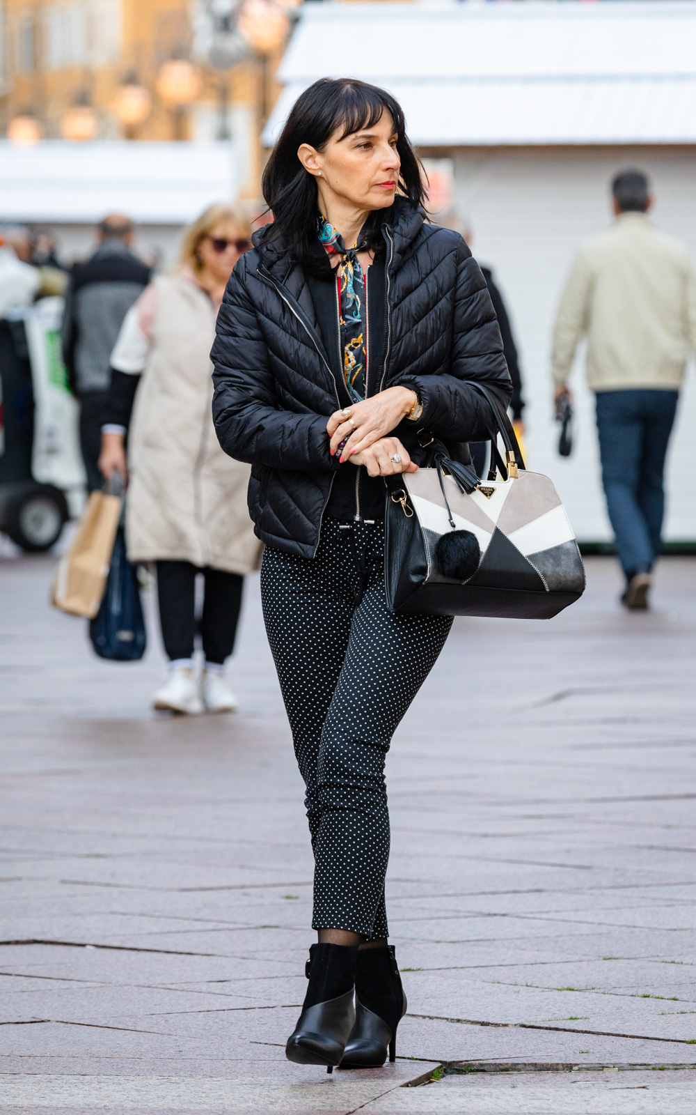 Klikom po Korzu 25.11.-43 Klikom po Korzu 25.11.-43