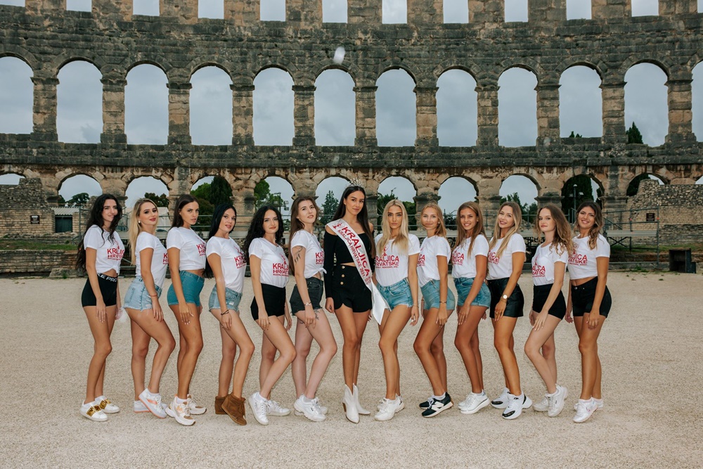 Kraljica Hrvatske 8 Kraljica Hrvatske 8