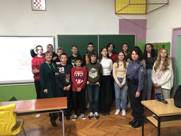 Mjesec protiv ovisnosti 2022 (7) Mjesec protiv ovisnosti 2022 (7)