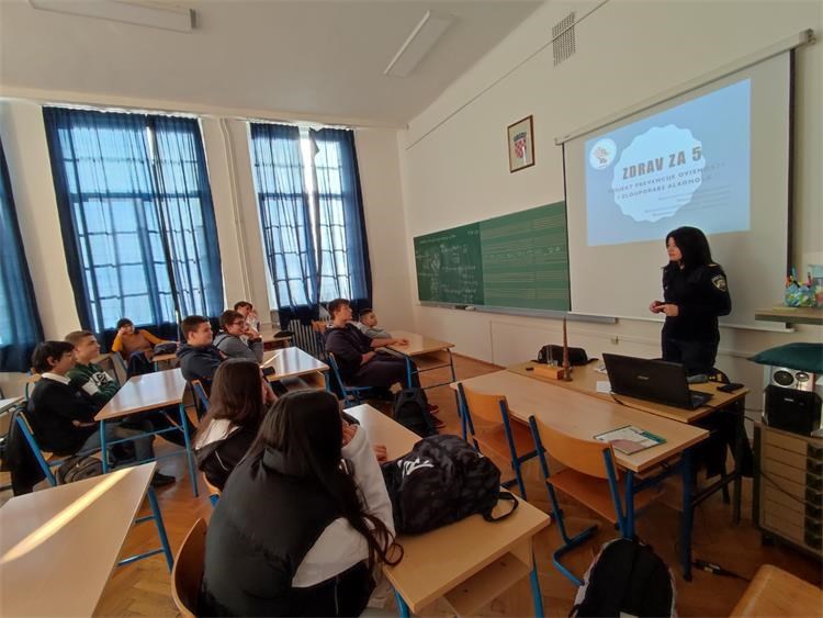 Mjesec protiv ovisnosti 2022 (8) Mjesec protiv ovisnosti 2022 (8)