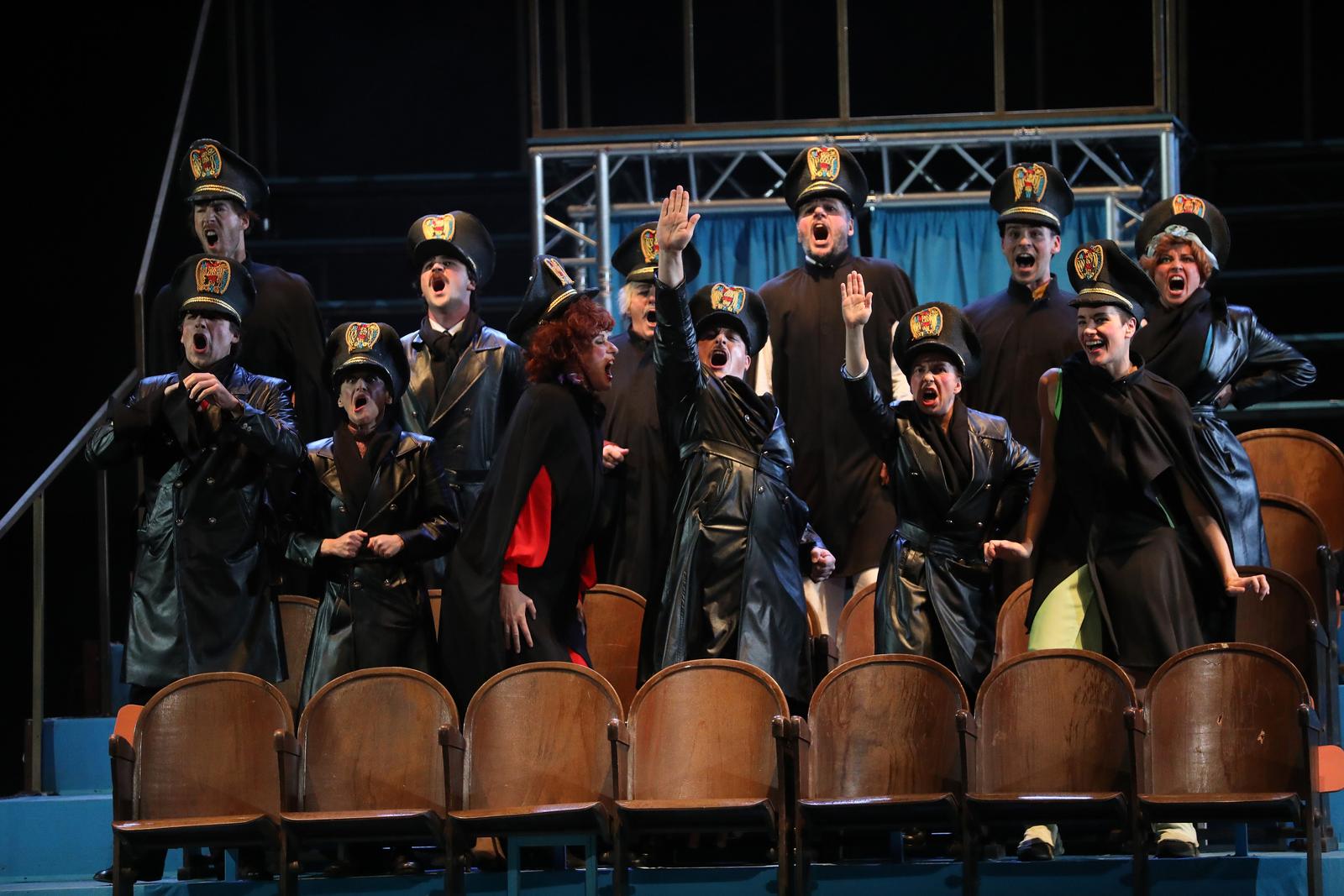 Rijeka: Održana premijera predstave “Amarcord” u HNK-u Ivan p.l Zajca Rijeka: Održana premijera predstave “Amarcord” u HNK-u Ivan p.l Zajca