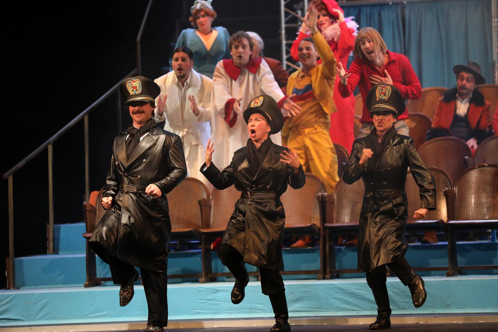 Rijeka: Održana premijera predstave “Amarcord” u HNK-u Ivan p.l Zajca Rijeka: Održana premijera predstave “Amarcord” u HNK-u Ivan p.l Zajca