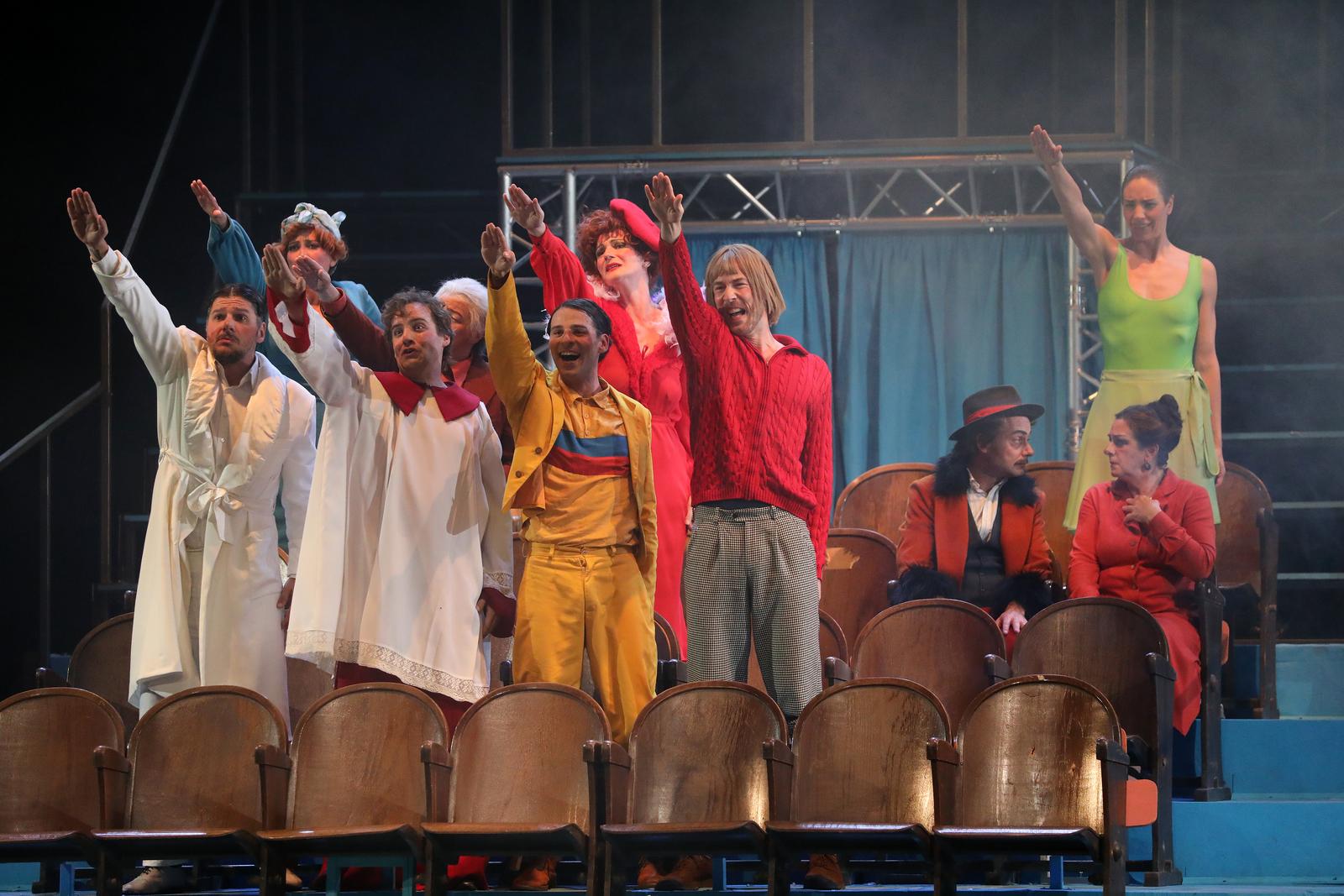 Rijeka: Održana premijera predstave “Amarcord” u HNK-u Ivan p.l Zajca Rijeka: Održana premijera predstave “Amarcord” u HNK-u Ivan p.l Zajca