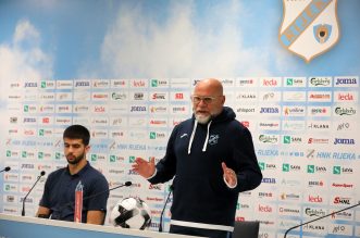 Rijeka: Trener Rijeke Serse Cosmi i vratar Nediljko Labrović uoči susreta s Varaždinom