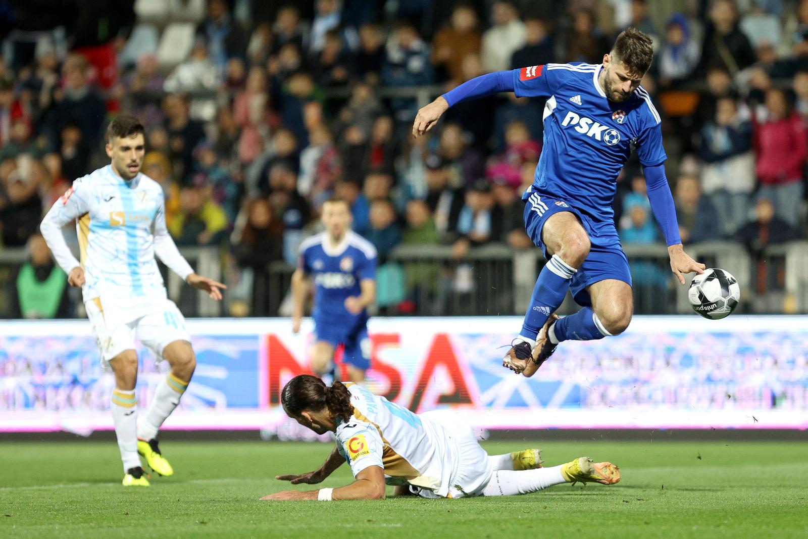 Rijeka i Dinamo sastali se u 17. kolu SuperSport HNL-a Rijeka i Dinamo sastali se u 17. kolu SuperSport HNL-a