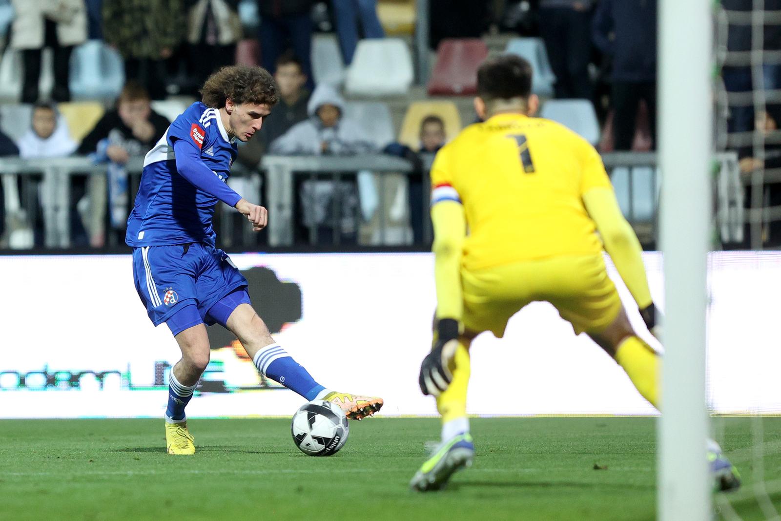 Rijeka i Dinamo sastali se u 17. kolu SuperSport HNL-a Rijeka i Dinamo sastali se u 17. kolu SuperSport HNL-a