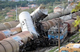 Sudar vlakova kod Rijeke: Teretni vlak zabio se u cisternu