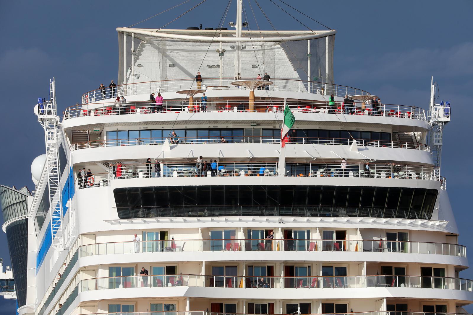 Rijeka: Kruzer AidaBlu uplovio u riječku luku