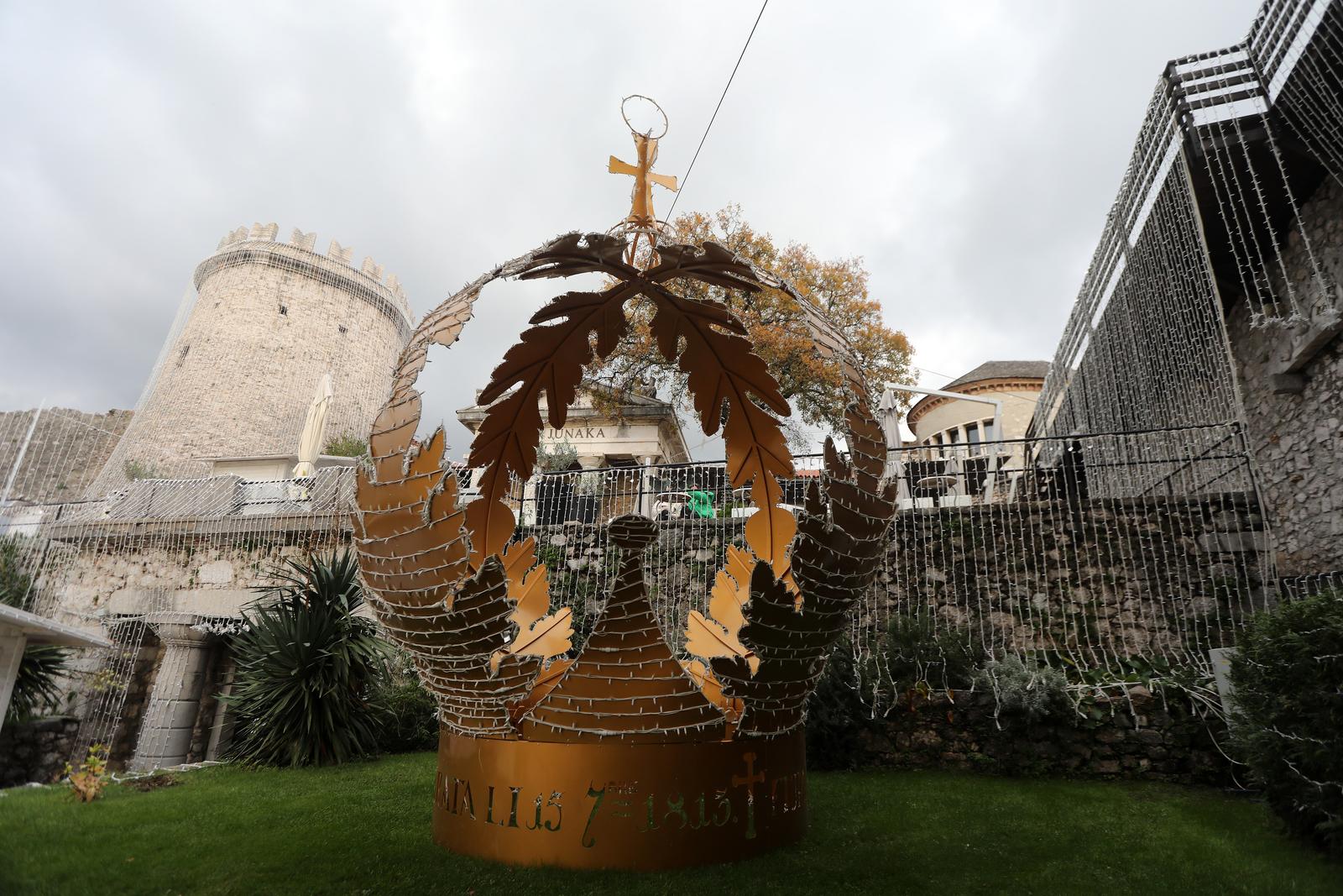 Trsatsku gradinu osvijetlit ?e vie od 12 kilometara lampica Trsatsku gradinu osvijetlit ?e vie od 12 kilometara lampica